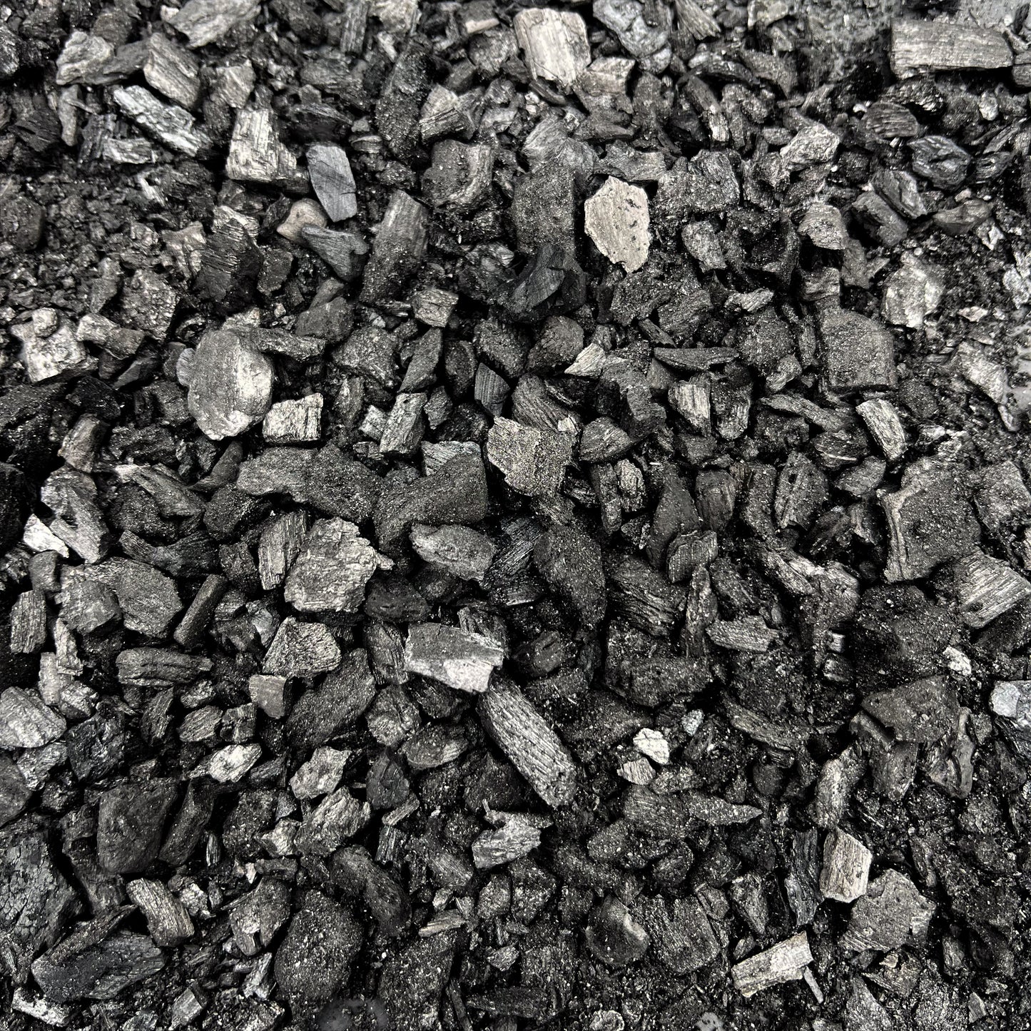 Raw Biochar – Ethically Sourced & Naturally Produced (Mixed Grade 0-20mm)